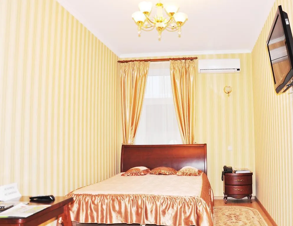 Hotel Evropeyskiy Kiev 3*,